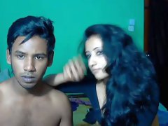 Awesome sex of a Srilankan couple in front of webcam