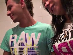 Threesome at amateur sex party scene1