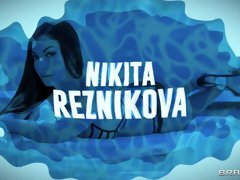 Nikita Loves It Wet & Fucking Messy