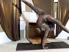 Body Painted Statue Contortion From A Box - Watch4Fetish
