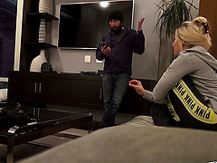 Blonde Trisha Parks enjoys while sucking her boyfriend's cock