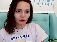 Brunette Beauty Giving Amazing Sexy Webcam Show