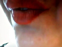 A friend of my stepmother and her sensual lips! Amateur!